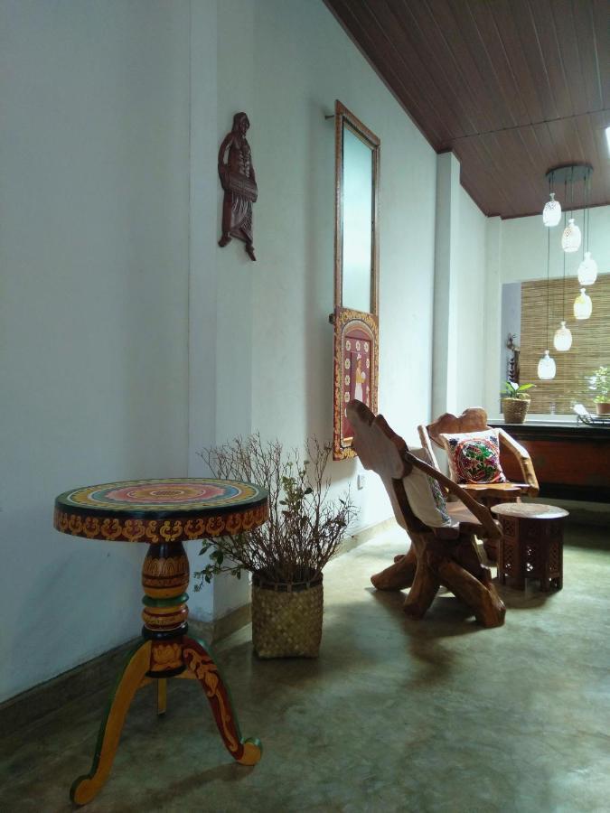 Barefoot Inn كاندي المظهر الخارجي الصورة