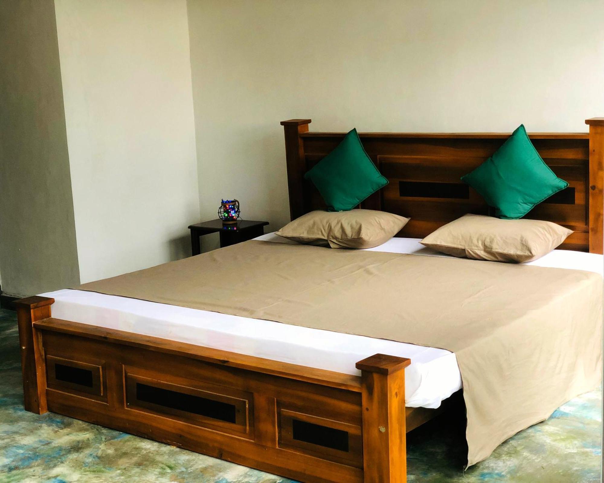 Barefoot Inn كاندي المظهر الخارجي الصورة