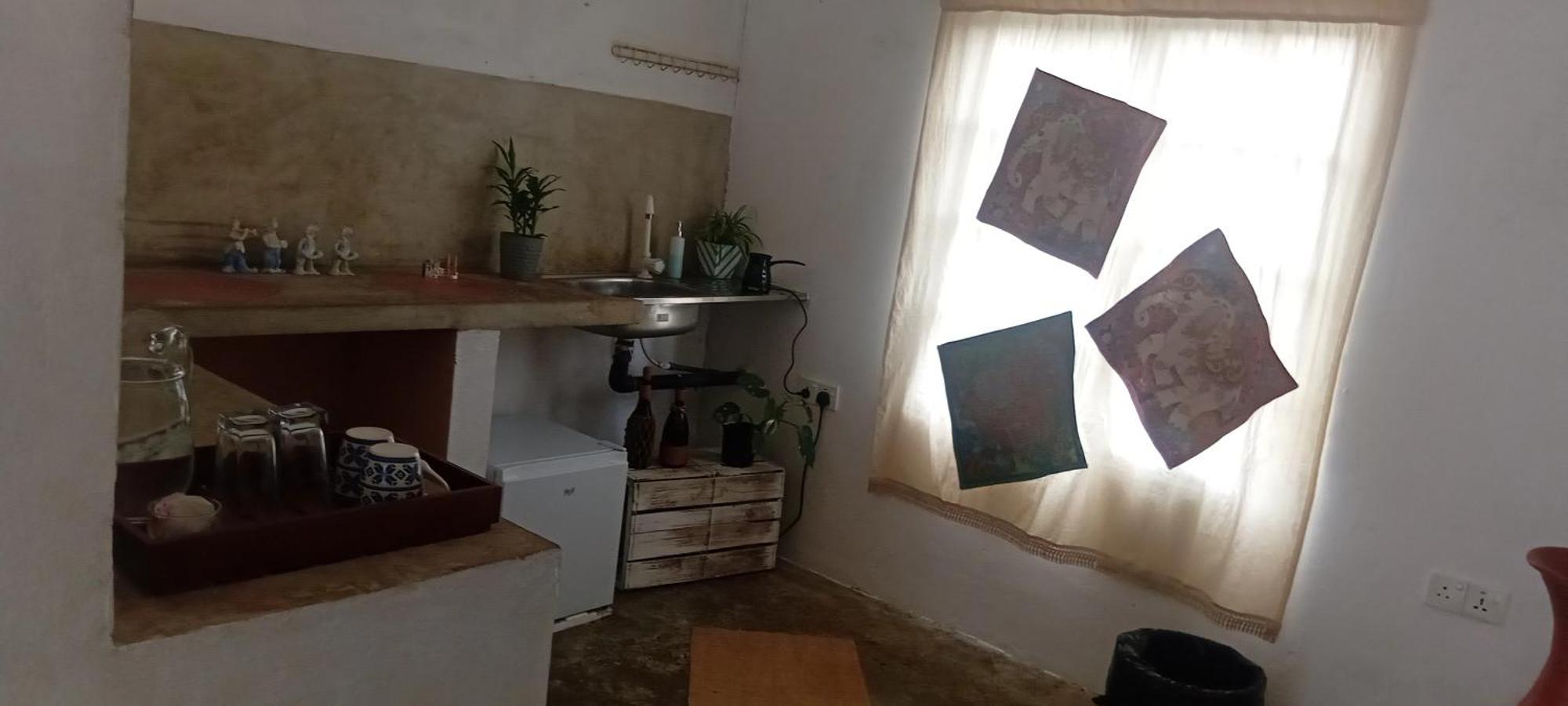 Barefoot Inn كاندي المظهر الخارجي الصورة